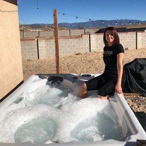 Meet your Posher, Christine